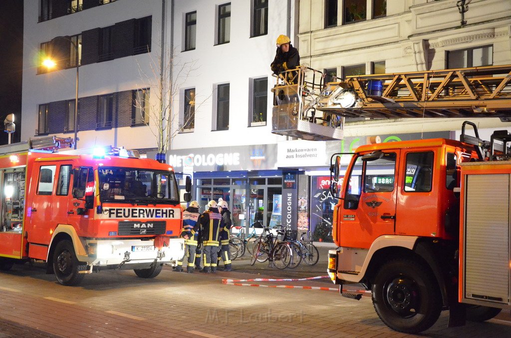 Feuer2Y Koeln Ehrenfeld Venloerstr P189.JPG